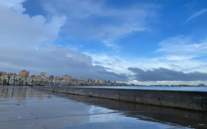 توقعات الطقس للأيام الخمسة: برودة أكثر مع أمطار متفاوتة ورياح قوية